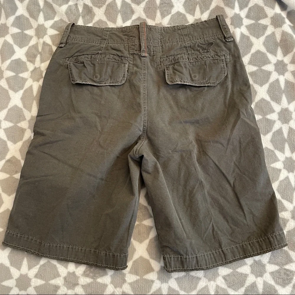 🌸 5 for $25 //American Eagle Outfitters AEO Men’s shorts 28 grey classic length